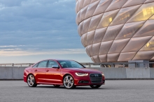 AUDI S6 4.0 TFSI - USA verze 2013 02